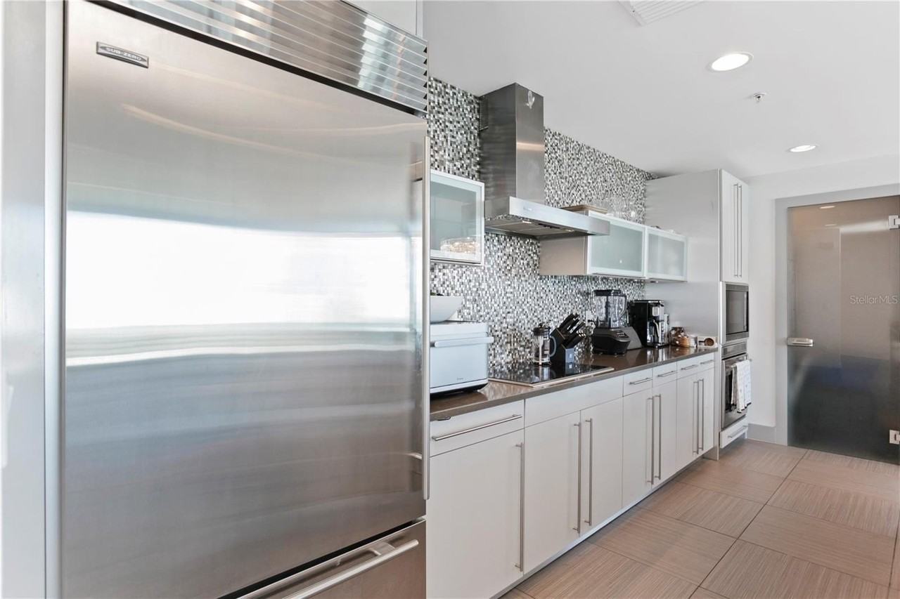 260 S Osceola Ave #1106 - Photo 7 of 19