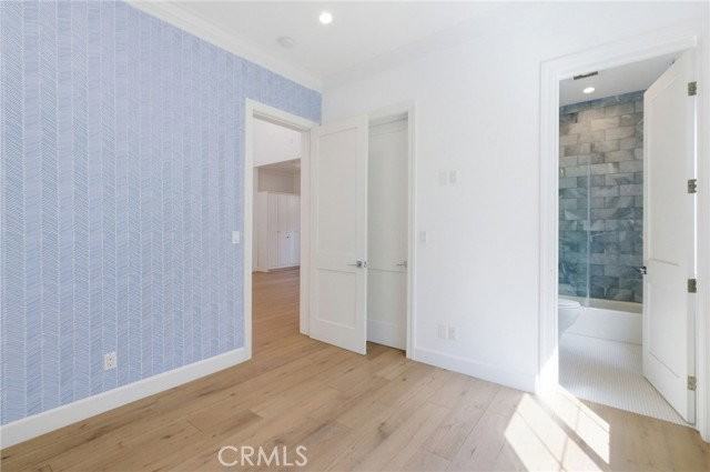 1405 Oak Ave - Photo 5 of 6