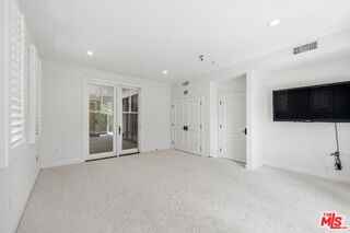 13079 Bluff Creek Dr - Photo 4 of 8