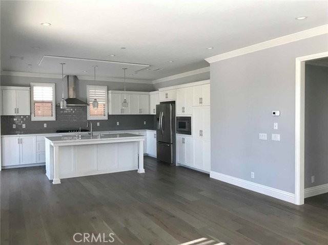 96 Decker - Photo 3 of 8