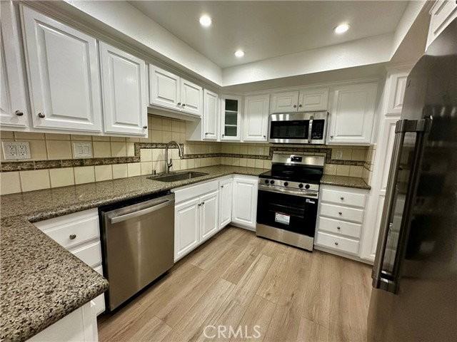 19835 Maritime Ln - Photo 2 of 8