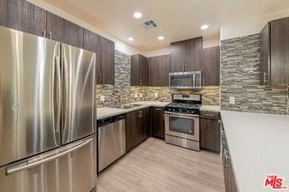 124 W Colorado St #105 - Photo 2 of 8