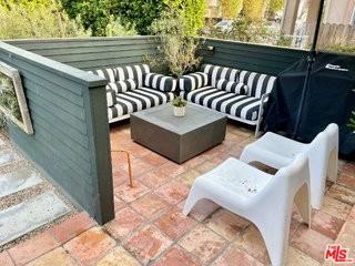 3159 Hutchison Ave - Photo 6 of 8