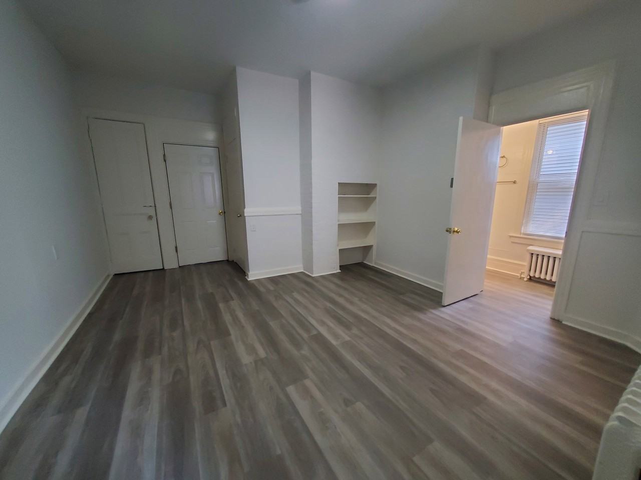 1462 Summer St #1 - Photo 4 of 6