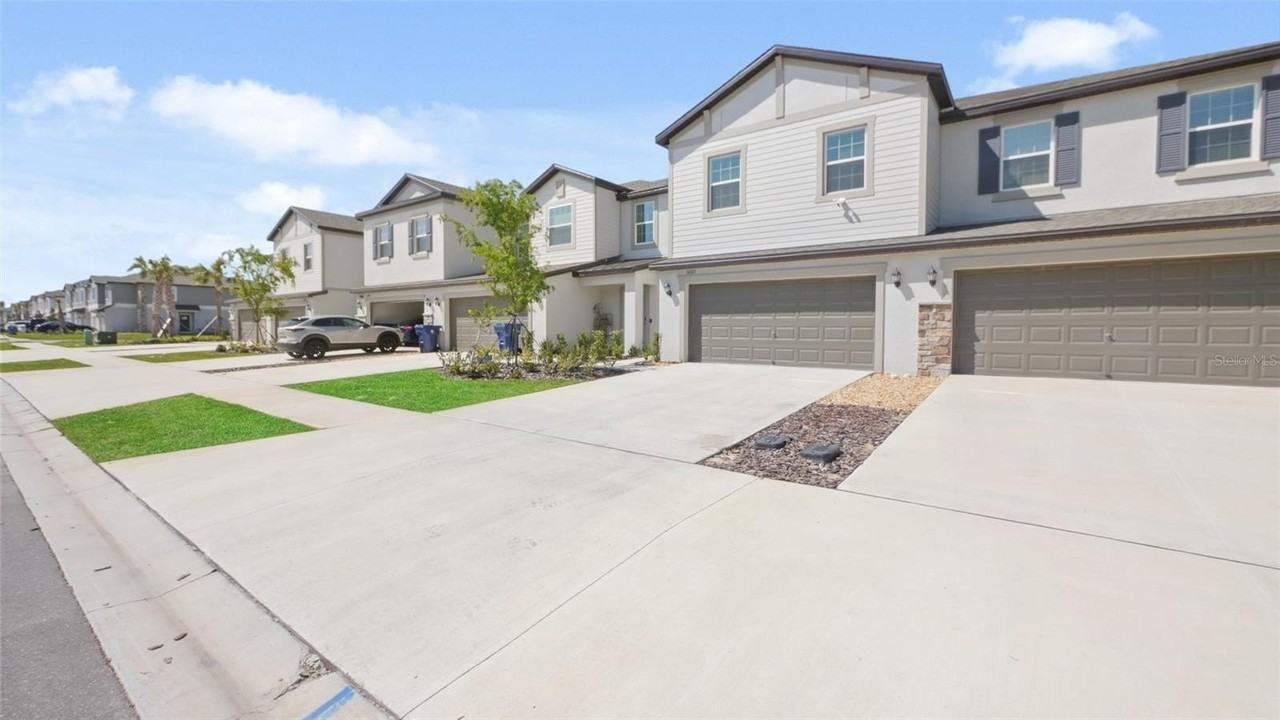 10321 Honey Hammock Way - Photo 5 of 38