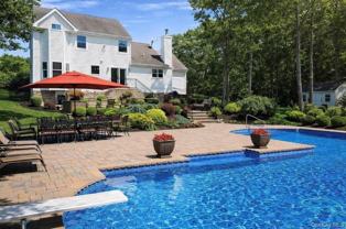 10 Messina Ave - Photo 1 of 1