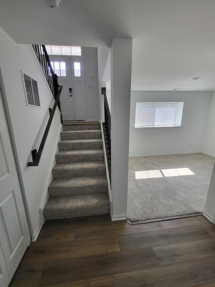 588 Wolverine Dr - Photo 4 of 30