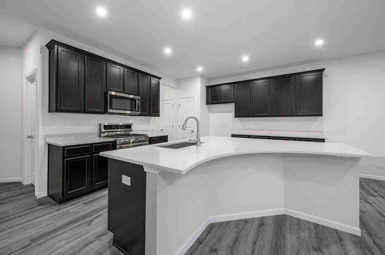 535 Watercress Dr #535 - Photo 4 of 25