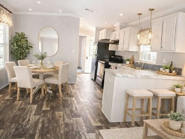 9 George St #42 - Photo 3 of 5