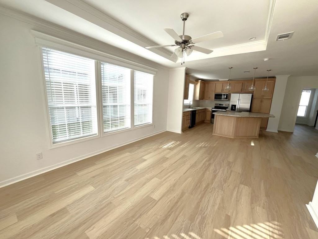 1021 Vervain Dr #1021E - Photo 6 of 21