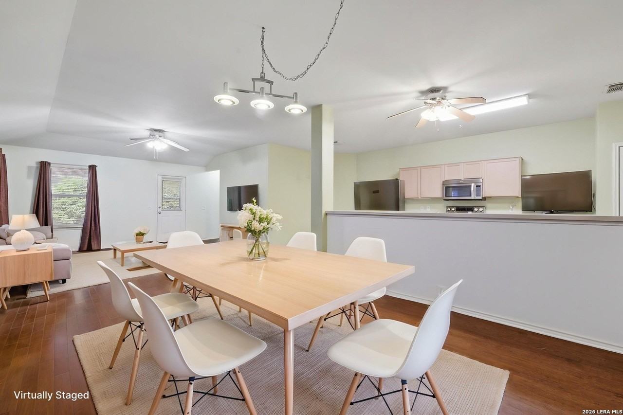 6619 Chasethorn Dr - Photo 6 of 36