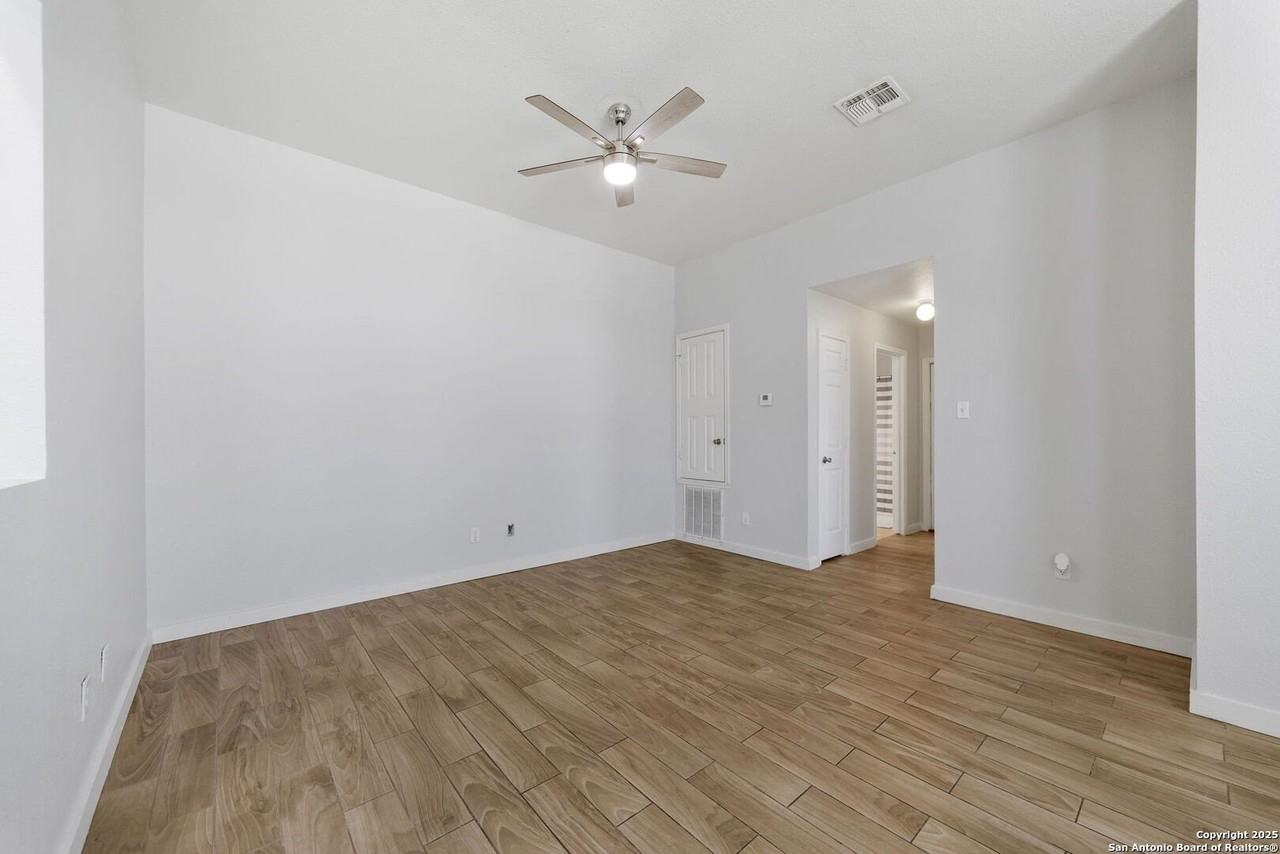 14532 Clovelly Wood - Photo 5 of 25