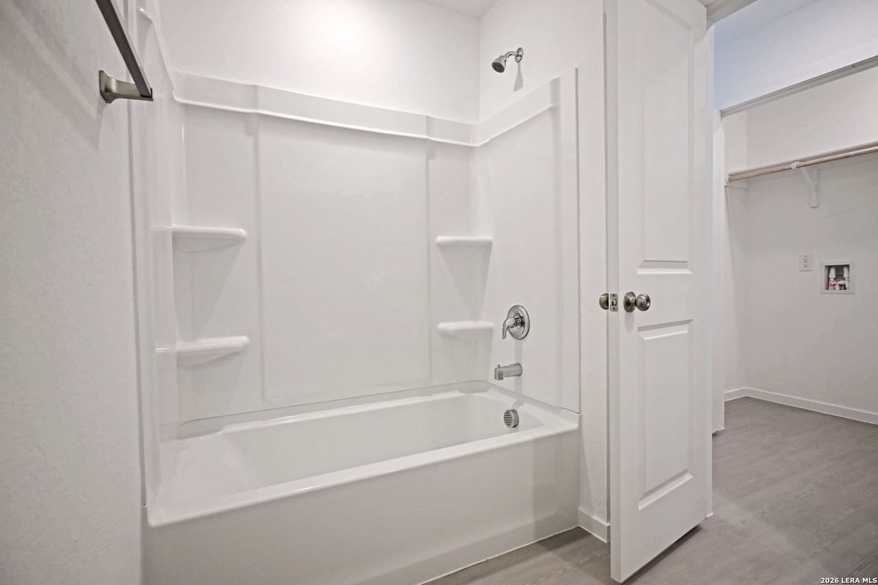 298 Tahoe Ave - Photo 6 of 24