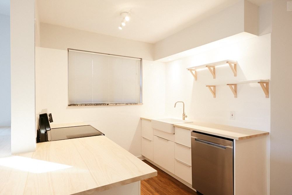 909 Concordia Ln #1S - Photo 4 of 12