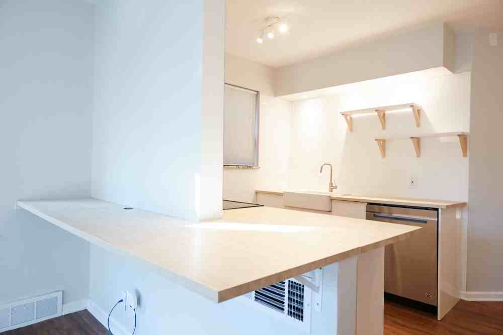 909 Concordia Ln #1S - Photo 5 of 12