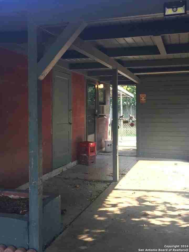 260 Kenmar Dr - Photo 5 of 19