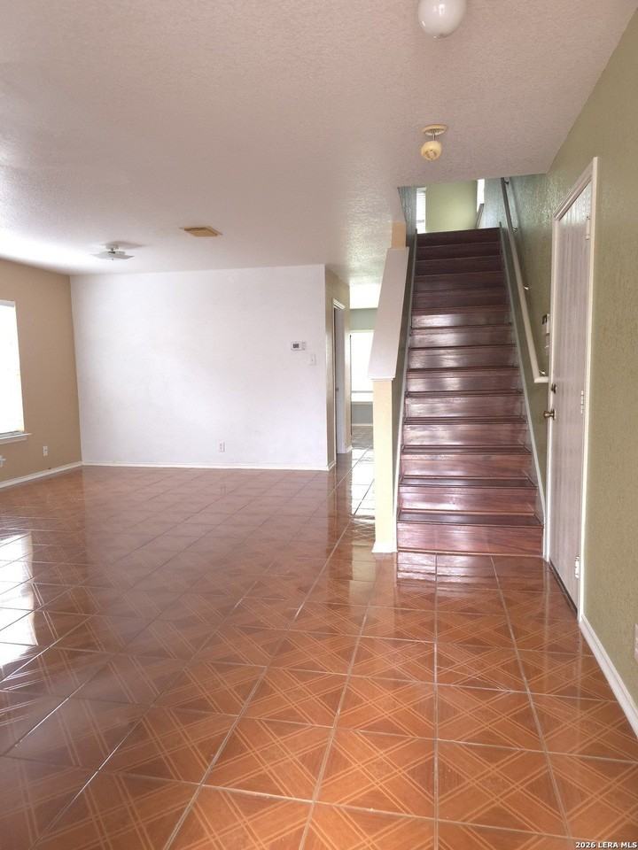 10 Cavelier Pass - Photo 2 of 21