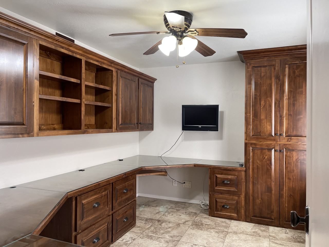 2846 E Nora St - Photo 7 of 22