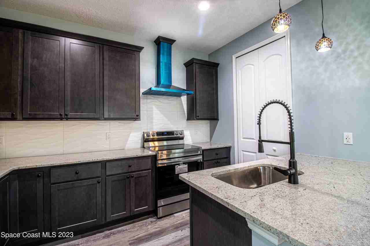 2106 Madden Ave Sw - Photo 5 of 14