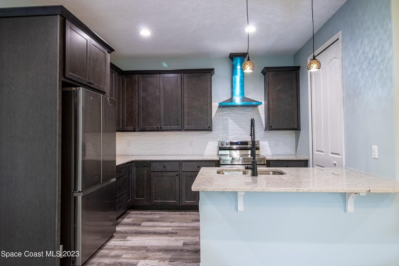 2106 Madden Ave Sw - Photo 7 of 14