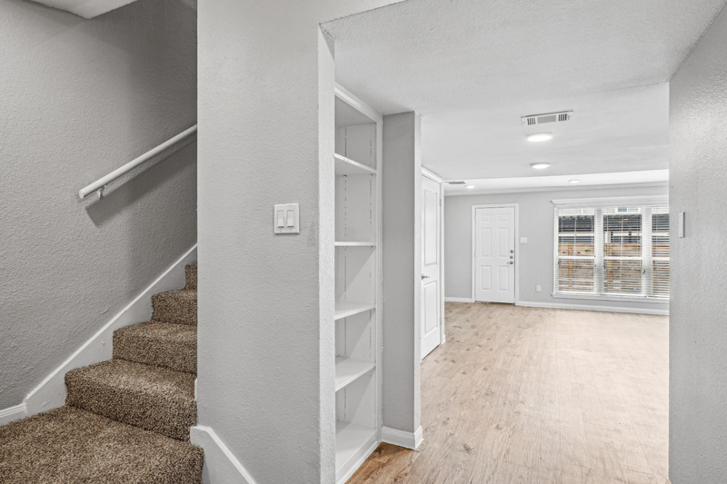 9082 Westview Dr #11BL - Photo 6 of 12