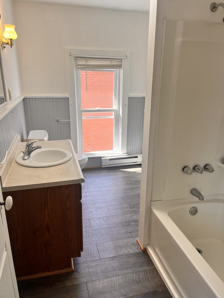 310 W Main St - Photo 3 of 14