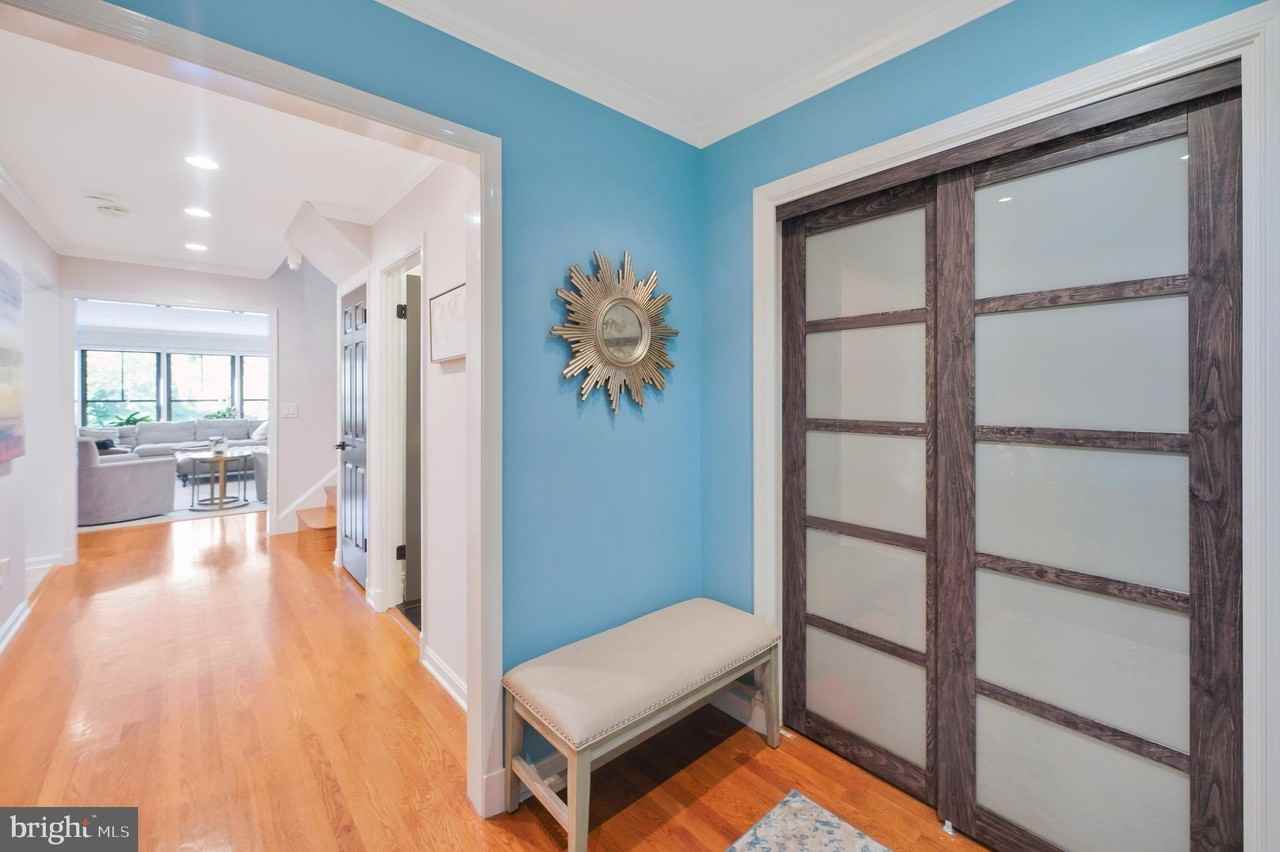 4732 Massachusetts Ave Nw - Photo 2 of 39