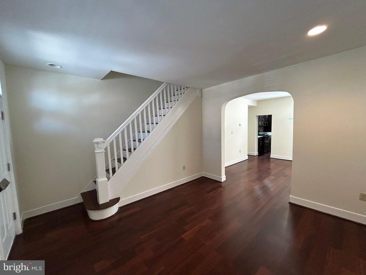 3309 Cardenas Ave - Photo 2 of 12