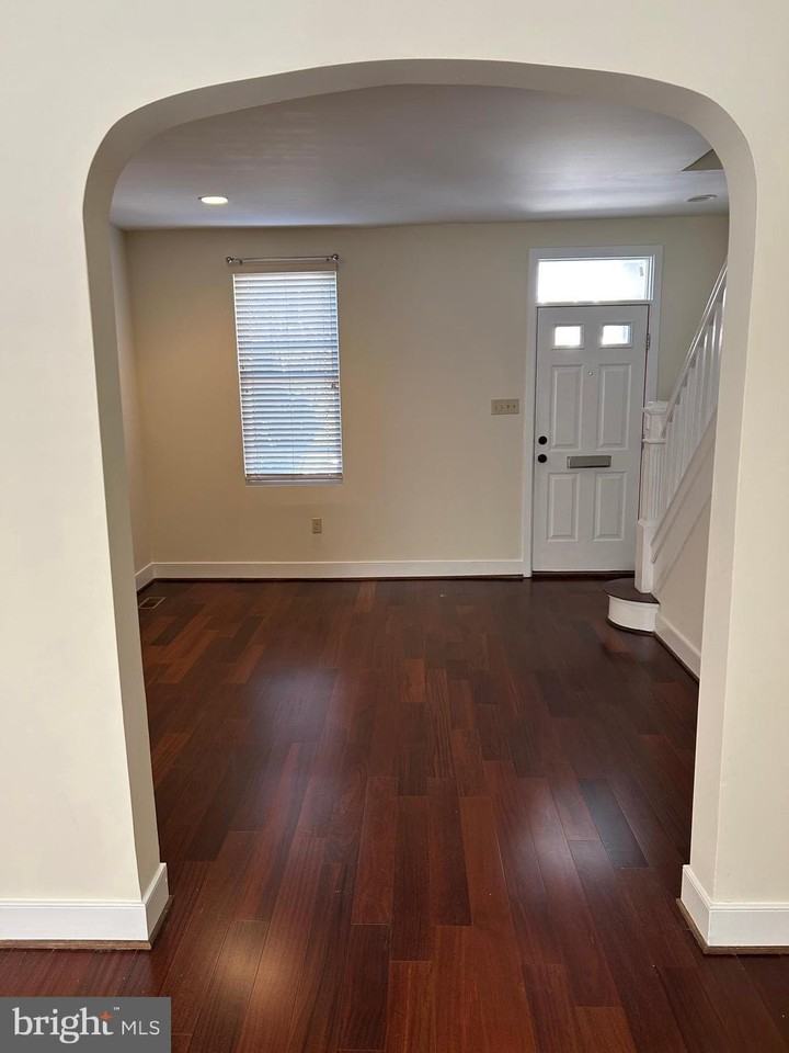 3309 Cardenas Ave - Photo 3 of 12