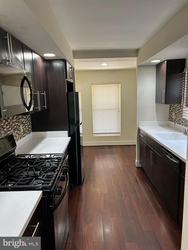 3309 Cardenas Ave - Photo 5 of 12