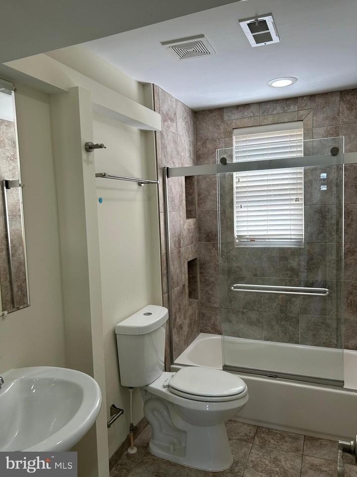 3309 Cardenas Ave - Photo 7 of 12