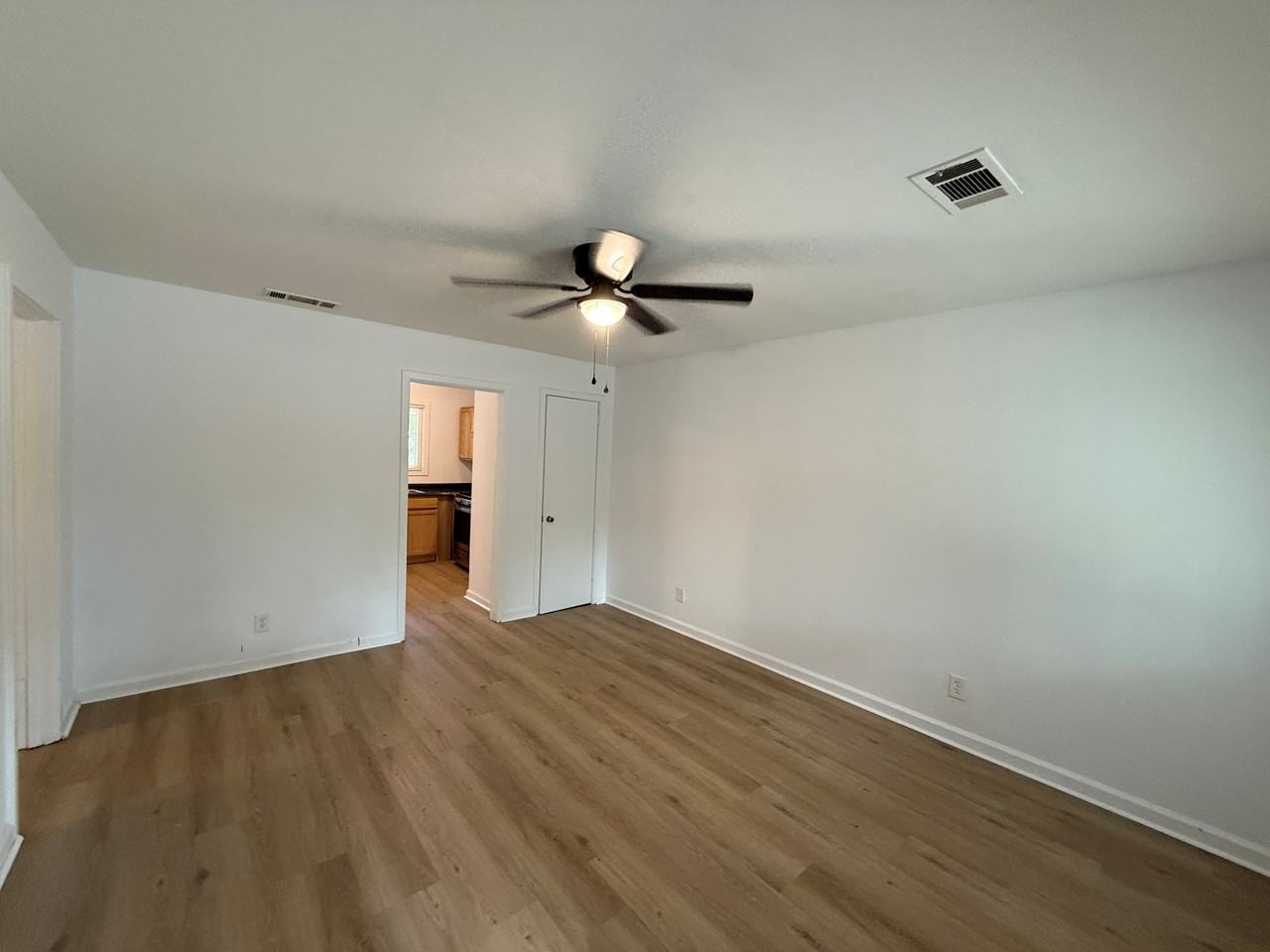 2210 Fields Ave - Photo 3 of 20