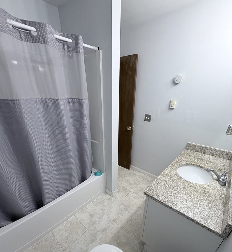 1509 S Goyer Rd - Photo 2 of 9