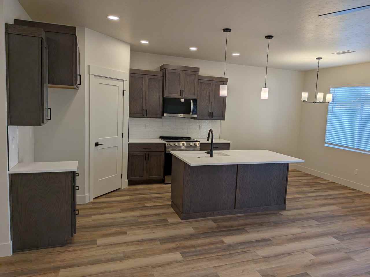 4621 Highgarden Way #B - Photo 3 of 10