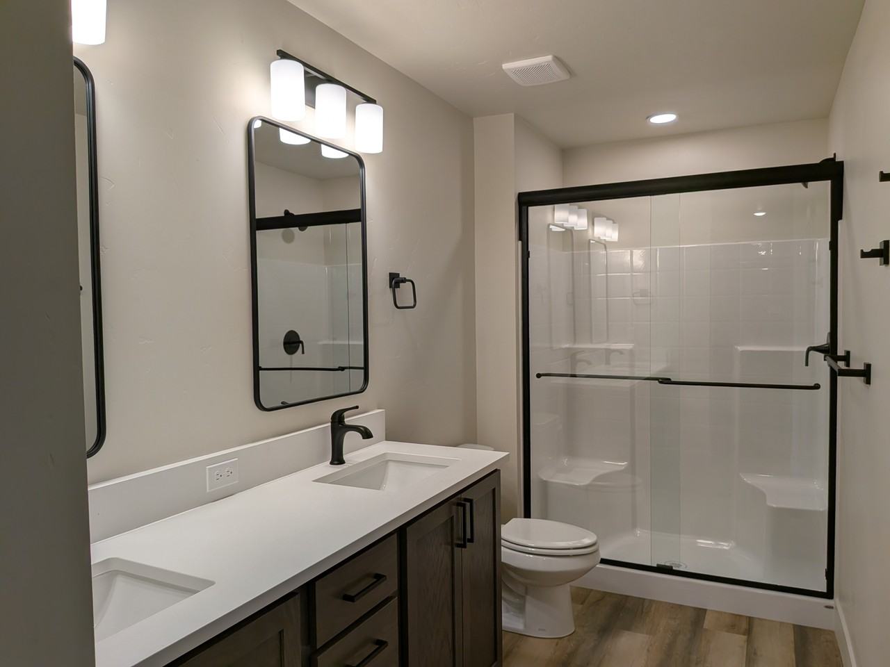 4621 Highgarden Way #B - Photo 5 of 10
