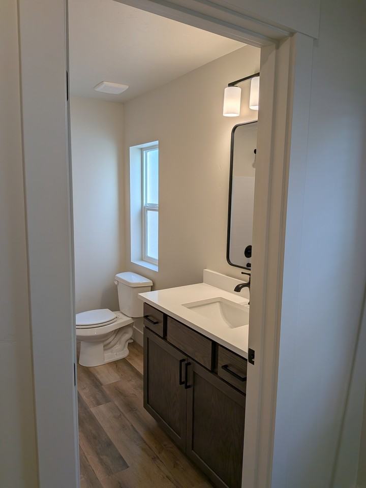 4621 Highgarden Way #B - Photo 7 of 10