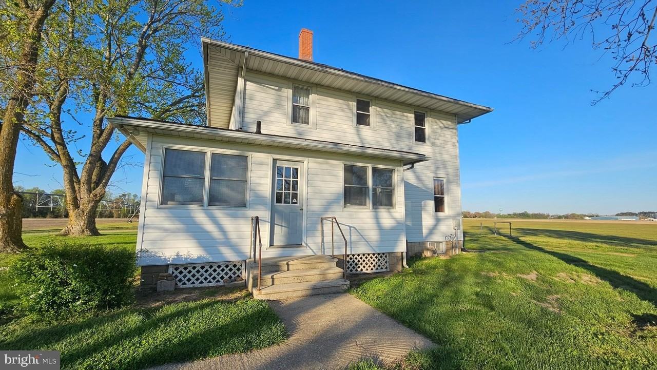 22721 Marsh Creek Rd - Photo 2 of 37