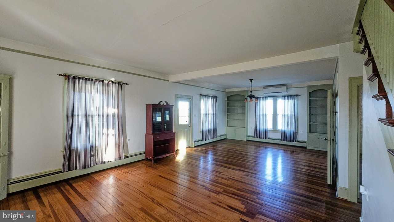 22721 Marsh Creek Rd - Photo 4 of 37