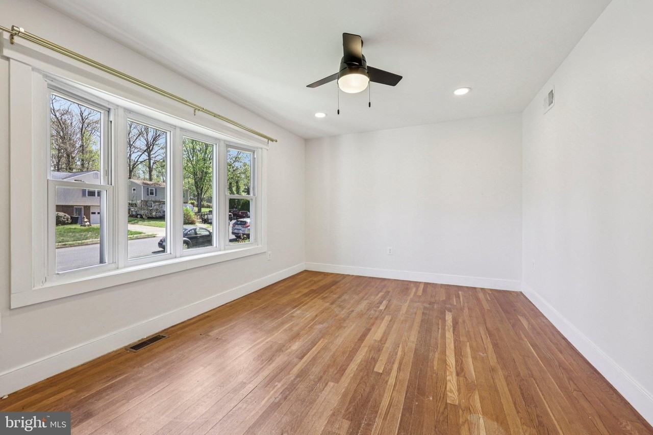 3802 Folsome Ct - Photo 7 of 41