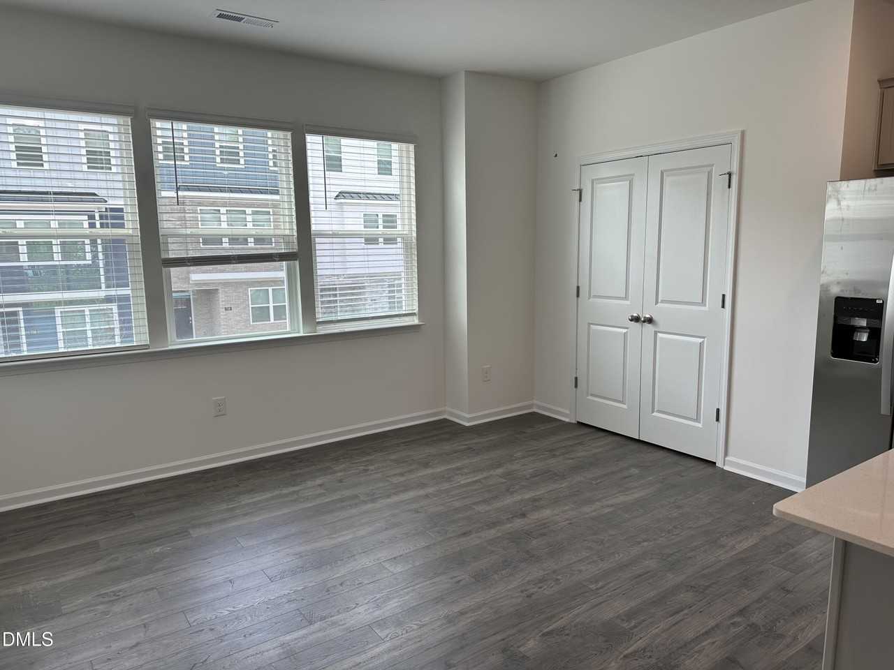 719 Lucky Clover Way - Photo 3 of 6