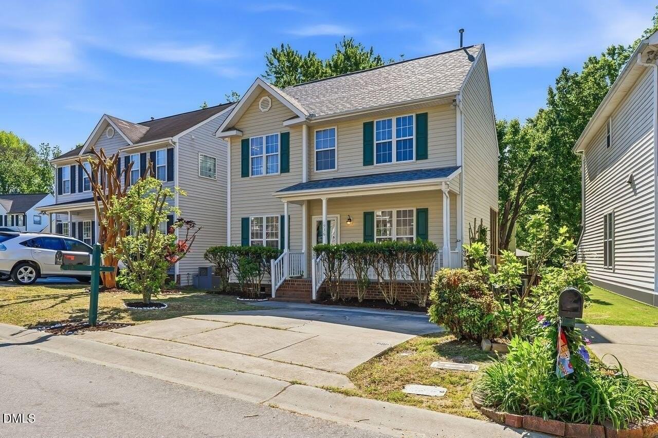 1936 Crag Burn Ln - Photo 3 of 50