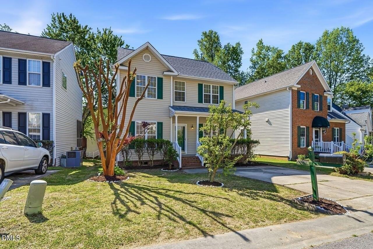 1936 Crag Burn Ln - Photo 4 of 50