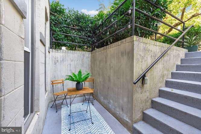 1450 Fairmont St Nw ##A - Photo 2 of 15