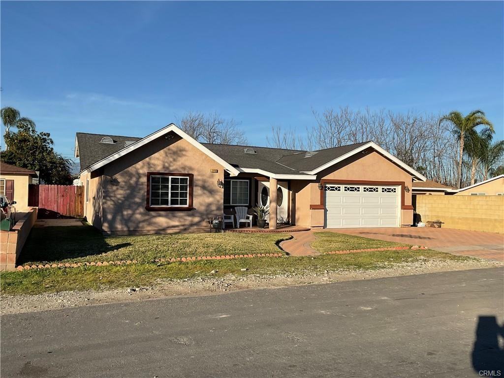 3996 Christina Rd - Photo 3 of 25