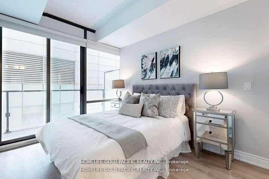 832 Bay Street #1202 - Photo 5 of 18