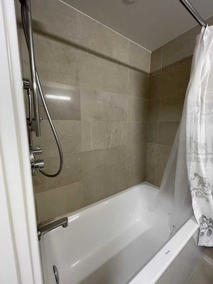 4408 Cambie St #104 - Photo 6 of 12