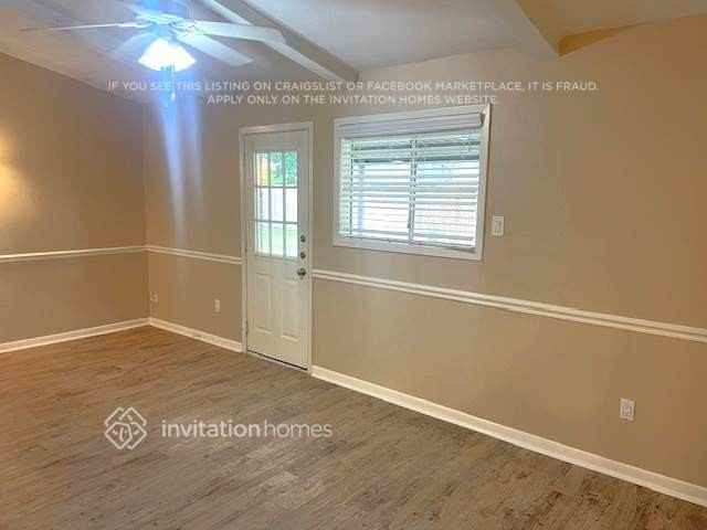 10418 Winding Trail Rd - Photo 3 of 12