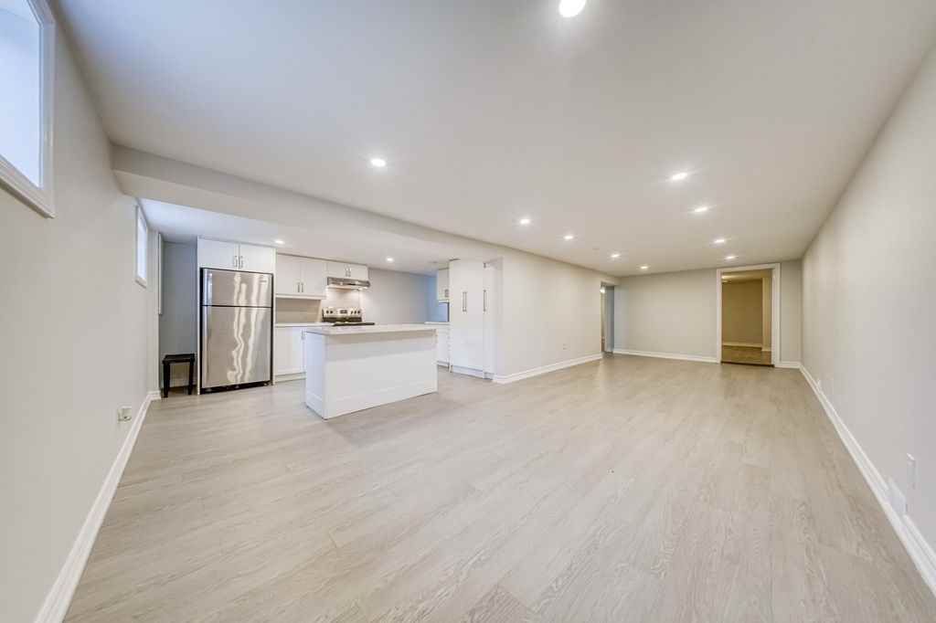 871 Liverpool Road - Photo 4 of 13