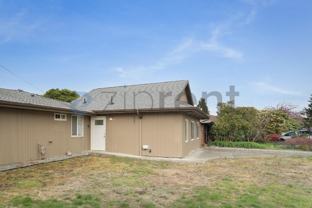 1413 12th St Ne #B - Photo 1 of 1