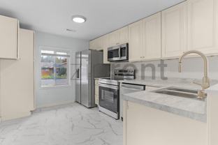 1413 12th St Ne #B - Photo 1 of 1